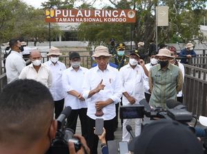 Kelakar Jokowi Tanggapi Harga Tiket Rp 3,75 Juta ke Pulau Komodo Kelakar Jokowi Tanggapi Harga Tiket Rp 3,75 Juta ke Pulau Komodo