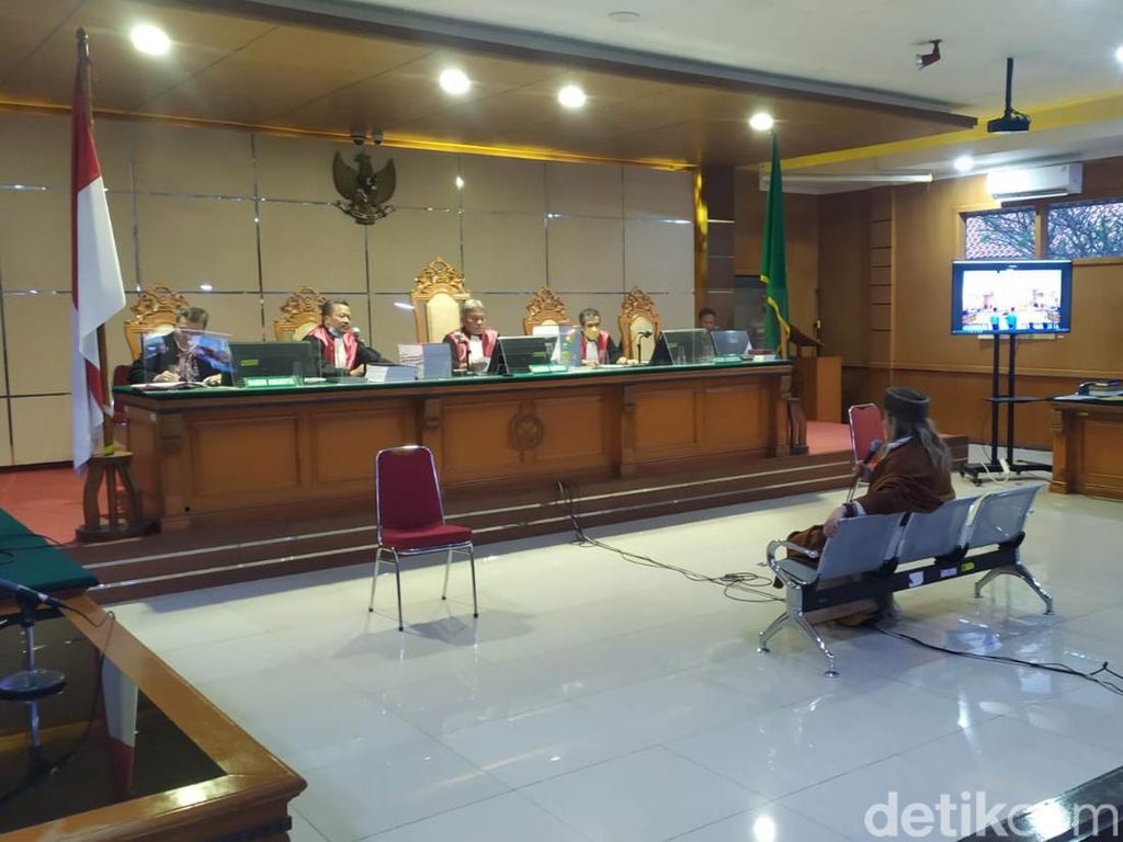 Habib Bahar Tak Merasa Sebarkan Hoaks soal Penahanan HRS-Kematian Laskar FPI Habib Bahar Tak Merasa Sebarkan Hoaks soal Penahanan HRS-Kematian Laskar FPI