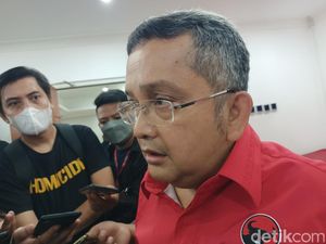 Legislator Ungkap Komjen Dofiri hingga Komjen Purwadi Masuk Bursa Wakapolri Legislator Ungkap Komjen Dofiri hingga Komjen Purwadi Masuk Bursa Wakapolri
