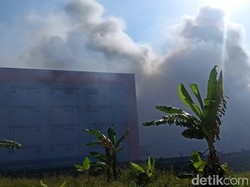 Kebakaran Mranggen, Polisi: yang Terbakar Gudang Pupuk, Masih Ada Bara Api