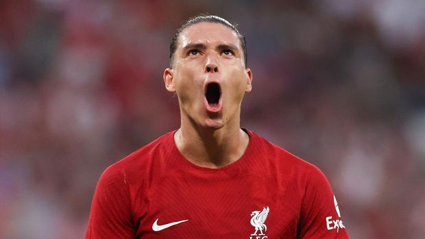Liverpool's Uruguayan forward Darwin Nunez celebrates scoring his team's fifth goal during the friendly football match between German first division Bundesliga club RB Leipzig and Liverpool FC in Leipzig, eastern Germany, on July 21, 2022. (Photo by Ronny HARTMANN / AFP) (Photo by RONNY HARTMANN/AFP via Getty Images)