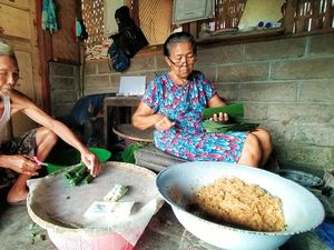 Mencicipi Kue Bendu, Jajanan Tradisional Khas Jembrana Bali