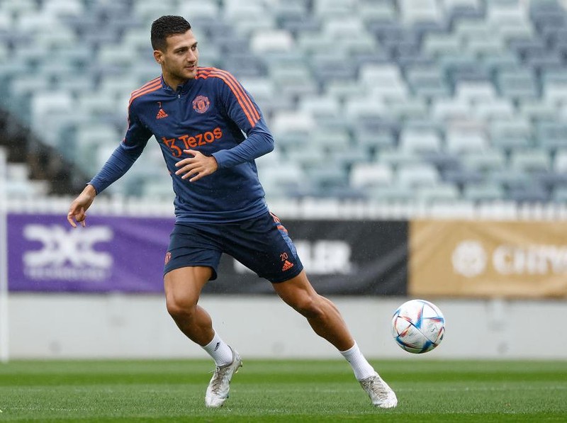 PERTH, AUSTRALIA - JULY 21: Diogo Dalot of Manchester United in action during a Manchester United training session at the WACA on July 21, 2022 in Perth, Australia. (Photo by Paul Kane/Getty Images)