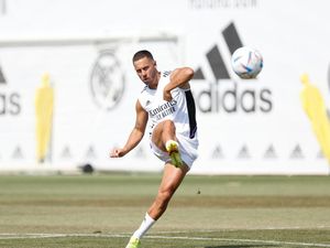 Buktikan Bahwa Eden Hazard Belum Habis! Buktikan Bahwa Eden Hazard Belum Habis!