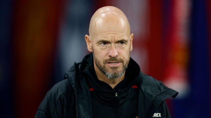 MELBOURNE, AUSTRALIA - JULY 19: Manchester United Manager Erik ten Hag looks on during the Pre-Season Friendly match between Manchester United and Crystal Palace at Melbourne Cricket Ground on July 19, 2022 in Melbourne, Australia. (Photo by Mark Evans/Getty Images)