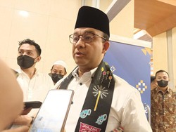 Grand Launching JIS Digelar Besok, Anies Undang Jokowi?