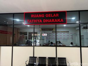 KPK Periksa 6 ASN Dinas PUTR Sulsel soal Dugaan Suap Laporan Keuangan 2020 KPK Periksa 6 ASN Dinas PUTR Sulsel soal Dugaan Suap Laporan Keuangan 2020