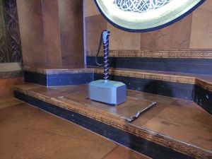 Ada Mjolnir Milik Thor di Pameran Marvel Studios, Bisa Ngangkat?