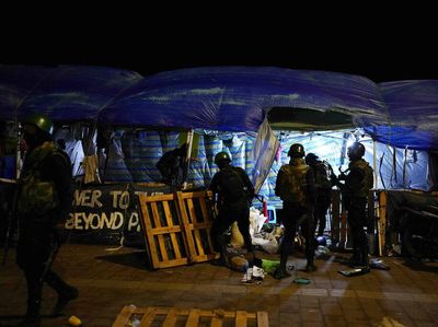 Foto-foto Penggerebekan Tenda Demonstran Anti Pemerintah Sri Lanka