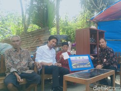 Rumah Lansia di Madiun yang Terbakar Ludeskan Uang Rp 57 Juta Dapat Bantuan