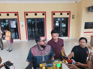 Pengacara Nikita Mirzani Minta Polisi Setop Penyidikan Kliennya Pengacara Nikita Mirzani Minta Polisi Setop Penyidikan Kliennya