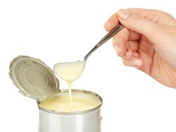 Anak Sering Konsumsi Susu Kental Manis? Begini Dampaknya Jika Berlebihan