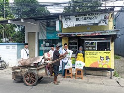 Sosialisasikan Sosok Ganjar, Para Relawan Borong 700 Produk UMKM