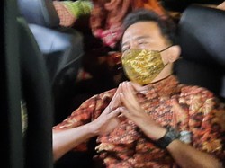 Roy Suryo Tak Ditahan Polisi di Kasus Meme Stupa karena Alasan Sakit