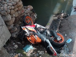 Diduga Ngantuk, Pemotor di Binjai Terjun Bebas ke Parit Besar