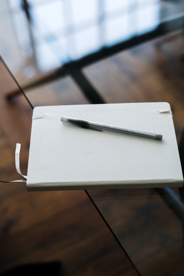 Stationary merupakan barang hotel yang boleh dibawa pulang.