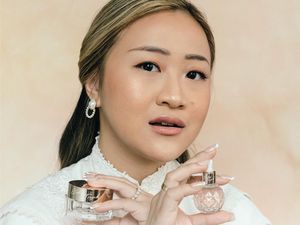 Review: Studio Tropik x Archangela Chelsea Glaze Skin Collection Review: Studio Tropik x Archangela Chelsea Glaze Skin Collection