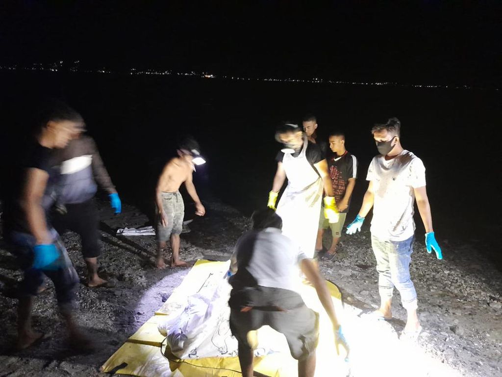 Mayat Pria Ditemukan di Pantai Taipa Palu, Sebagian Anggota Tubuh Hilang