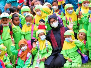 Menkes hingga Shahnaz Haque Puji Kader Posyandu Banyuwangi Menkes hingga Shahnaz Haque Puji Kader Posyandu Banyuwangi