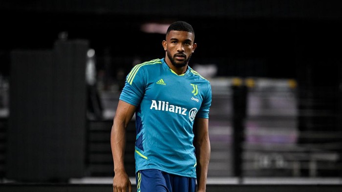 LAS VEGAS, NV - JULY 21: Gleison Bremer of Juventus during a training session at Allegiant Stadium on July 21, 2022 in Las Vegas, United States. (Photo by Daniele Badolato - Juventus FC/Juventus FC via Getty Images)