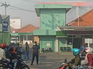 Polusi Asap Kebakaran Gudang Pupuk Mranggen, DPRD Minta Dinkes Cek Dampaknya