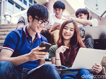 Kuliah Pertama, Kampus Negeri Nomor Dua