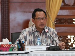 Mendagri Ingatkan Pemda Alokasikan 40% APBD untuk Belanja Produk Lokal