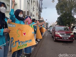 Ironi Peringatan Hari Anak Nasional di Jabar