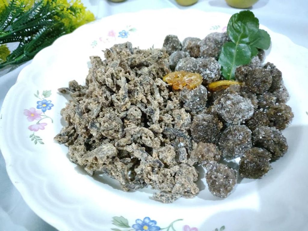 Jangan Dibuang, Kulit Pisang Ternyata Bisa Dibikin Manisan Enak Lho! Jangan Dibuang, Kulit Pisang Ternyata Bisa Dibikin Manisan Enak Lho!