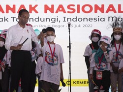 3 Trik Sulap dan Pesan Penting Jokowi di Hari Anak