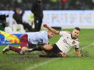 Dilatih Ten Hag, Dalot Siap Dimaki-maki!