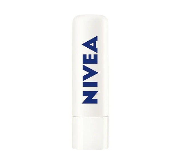 Nivea Lip Balm Soothe & Protect