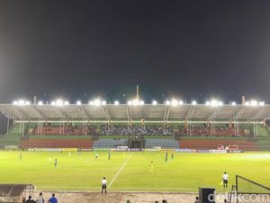 Diganjar Kartu Kuning, Pelatih PSMS: Beda Sudut Pandang dengan Wasit Diganjar Kartu Kuning, Pelatih PSMS: Beda Sudut Pandang dengan Wasit