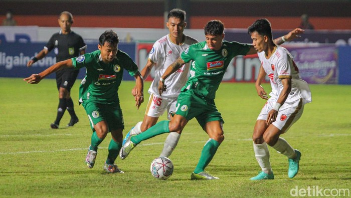 PSM Makassar Kalahkan PSS Sleman di Laga Perdana BRI Liga 1 PSS Sleman menjamu PSM Makassar dalam laga perdana gelaran BRI Liga 1 di Stadion Maguwoharjo, Sleman, Yogyakarta, Sabtu (23/7/2022).