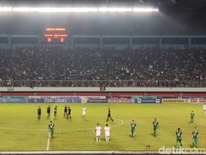 PSM Makassar Ungguli PSS Sleman 2 Gol di Babak Pertama