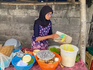 Nikmatnya Sate Serapah Khas Karangasem, Legendaris Sejak 1982