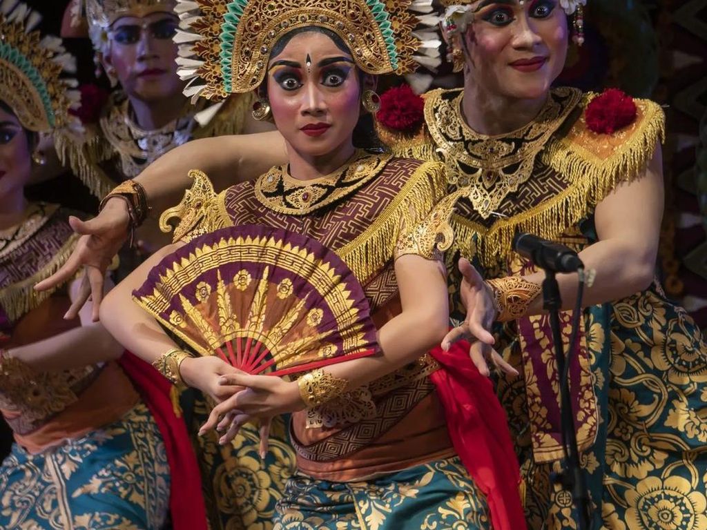 Mengenal Tumpek Krulut: Odalan Gong-Hari Valentine-nya Hindu Bali