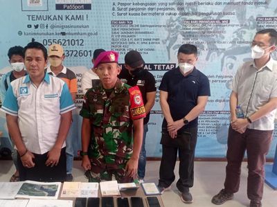 Satgas Marinir Ambalat XXVIII Amankan WNA di Pulau Sebatik