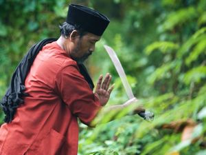 Jurus Silat Cikaret, Pusaka dari Tanah Leluhur Para Jawara Jurus Silat Cikaret, Pusaka dari Tanah Leluhur Para Jawara