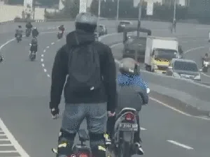 Catat! Pengguna Unicycle hingga Sepeda Dilarang Masuk Flyover Catat! Pengguna Unicycle hingga Sepeda Dilarang Masuk Flyover