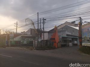 Polisi Sebut Korban Tewas Miras Oplosan di Surabaya Ada 3 Orang Polisi Sebut Korban Tewas Miras Oplosan di Surabaya Ada 3 Orang