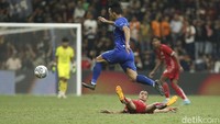 Chonburi unggul 3-2 di menit ke-70.