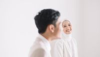 8 Gaya Istri Bintang Emon yang Dinikahi dengan Mahar Dollar Total Rp 36 Juta