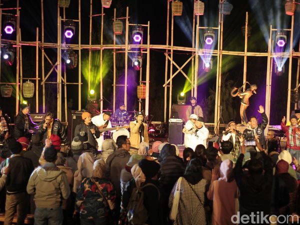 Ring of Fire Project Tutup Jazz Gunung Bromo 2022