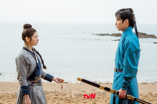 Lee Jae Wook dan Jung So Min di drama Alchemy of Souls