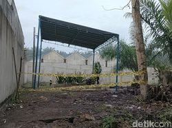 Makam Brigadir J Dipasang Garis Polisi Jelang Autopsi Ulang