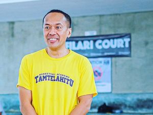 Kala Coach Ocky Tamtelahitu Jadi Penasehat Tim Basket SMA