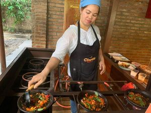 Nikmatnya Nostalgia Kuliner Tempo Dulu di Cafe Rumah Pohon Nikmatnya Nostalgia Kuliner Tempo Dulu di Cafe Rumah Pohon
