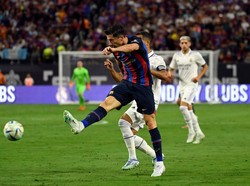 Pemain baru Barcelona seperti Lewandowski, Christensen, Raphina, dan Kessie serta pemain baru Madrid yakni Tchouamni dan Ruediger rasakan atmosfer El Clasico! (Getty Images)