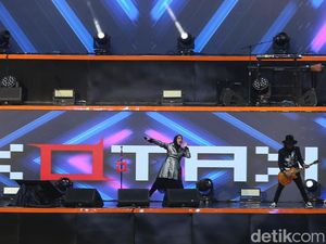 Dewa 19-Kotak Meriahkan Hajatan Peresmian JIS Bersama Shopee